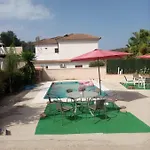 Urbanizacion Alcolea بيت للعطل