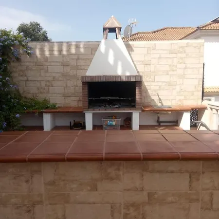 Urbanizacion Alcolea 度假居