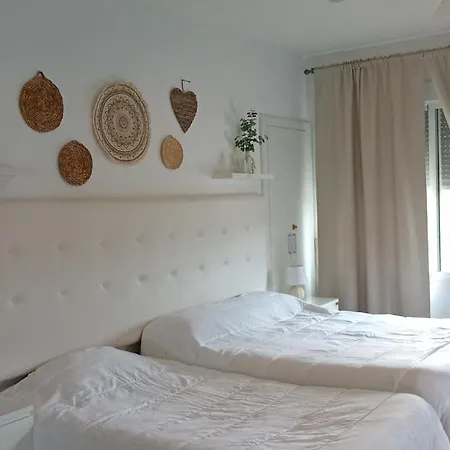 Urbanizacion Alcolea 度假居